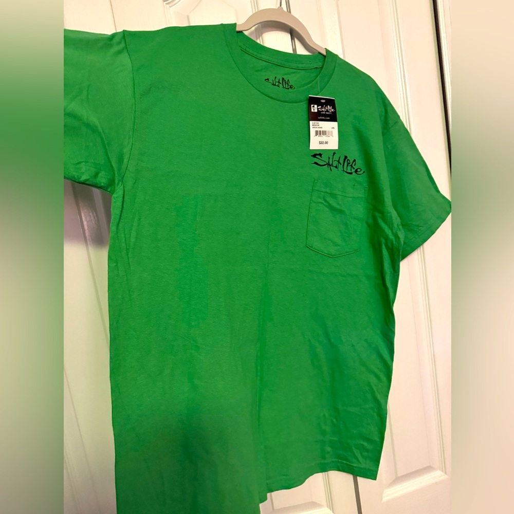 Men’s Salt Life T-Shirt, condition - NEW with tickets on shirt.